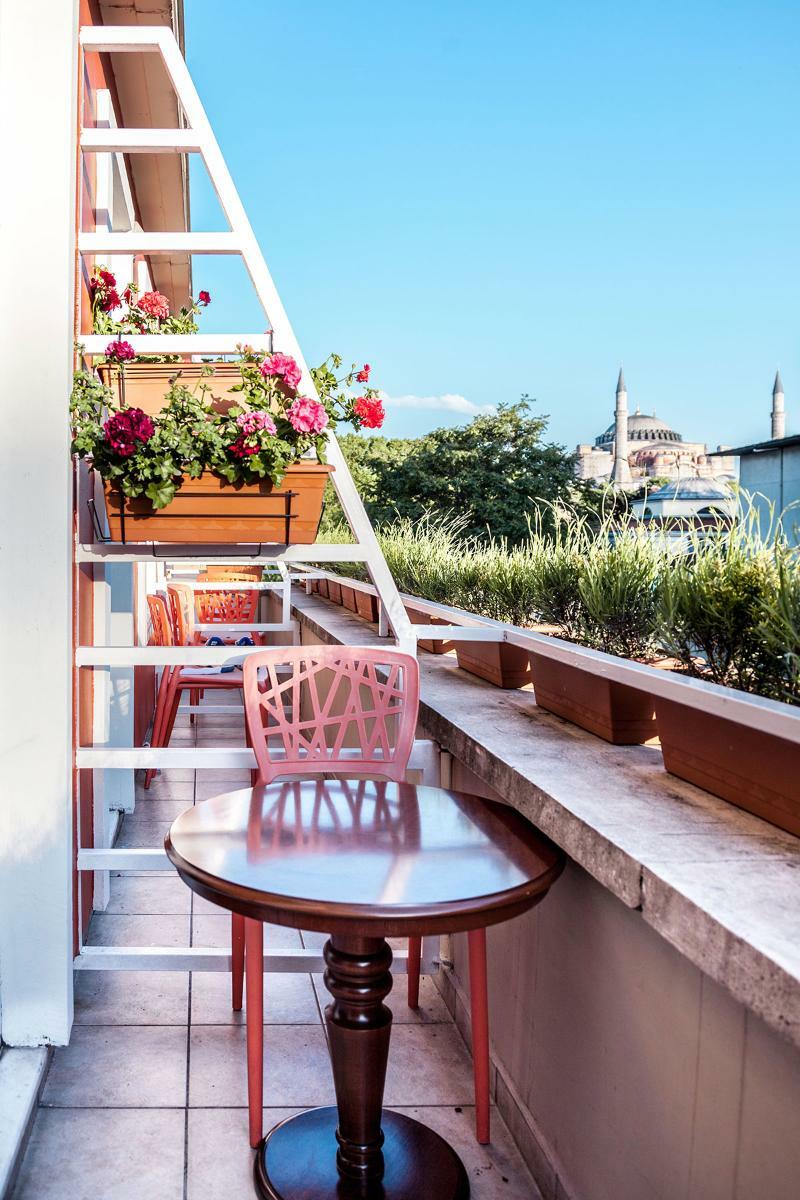 Hotel Sude 3*